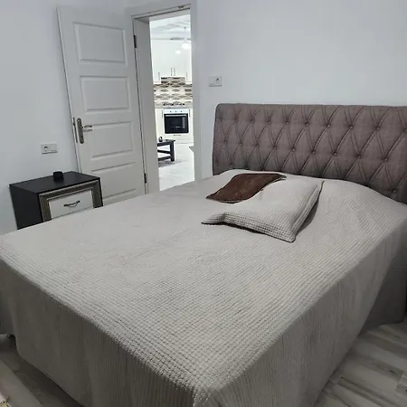 Saroz Akila Appartement *